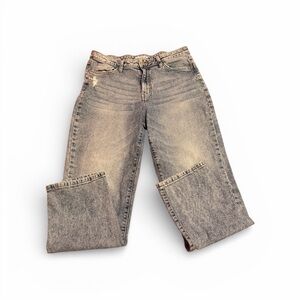 Stylish Women's Distressed Jeans